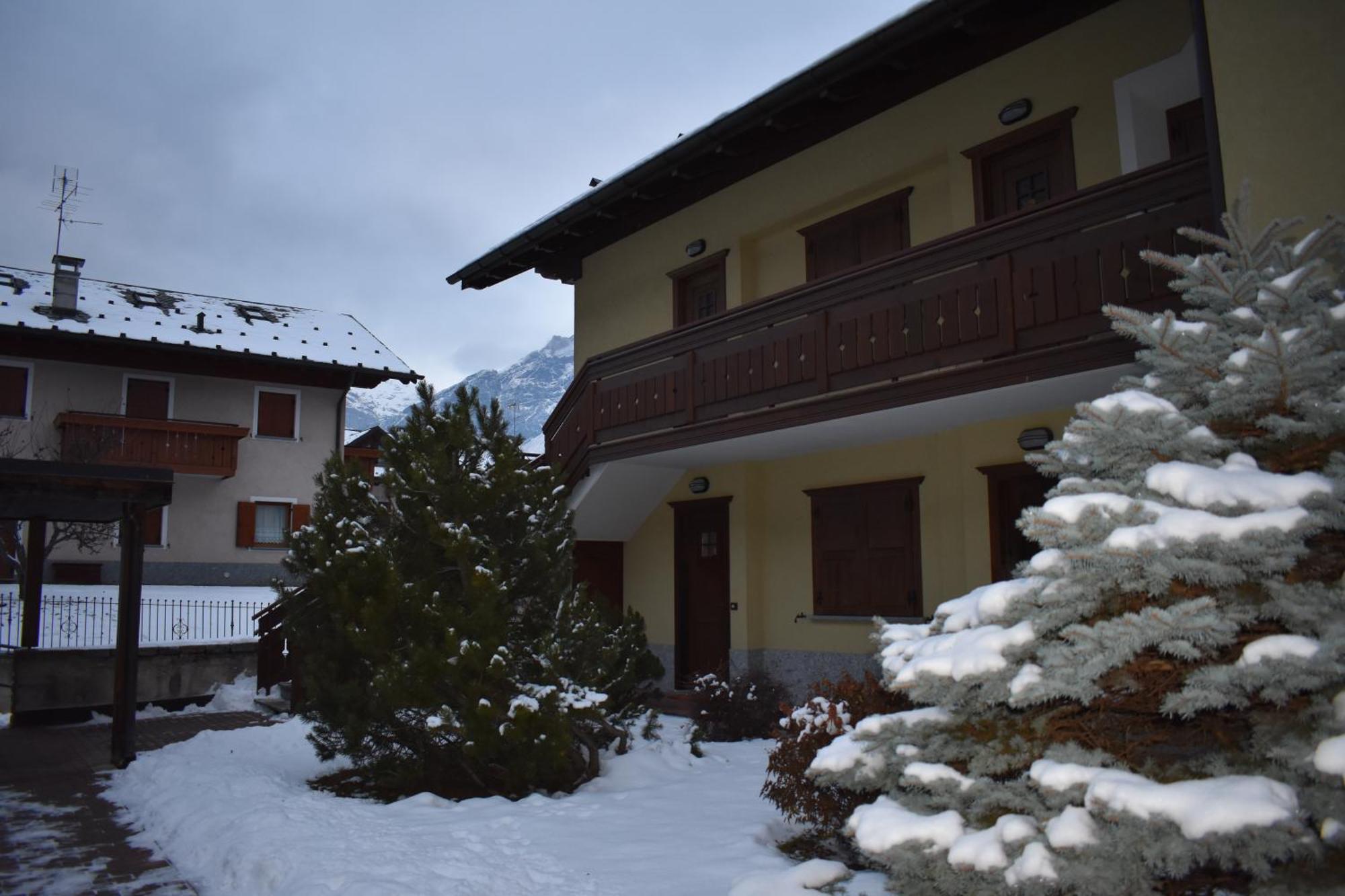 Appartamento In Residence Santa Lucia Bormio Esterno foto